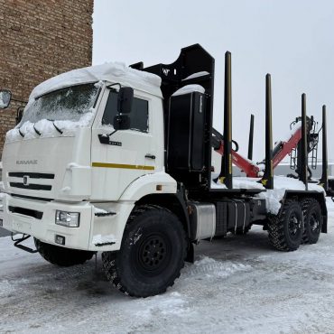 Сортиментовоз на шасси КАМАЗ 43118  с ГМУ ВМ 10-74